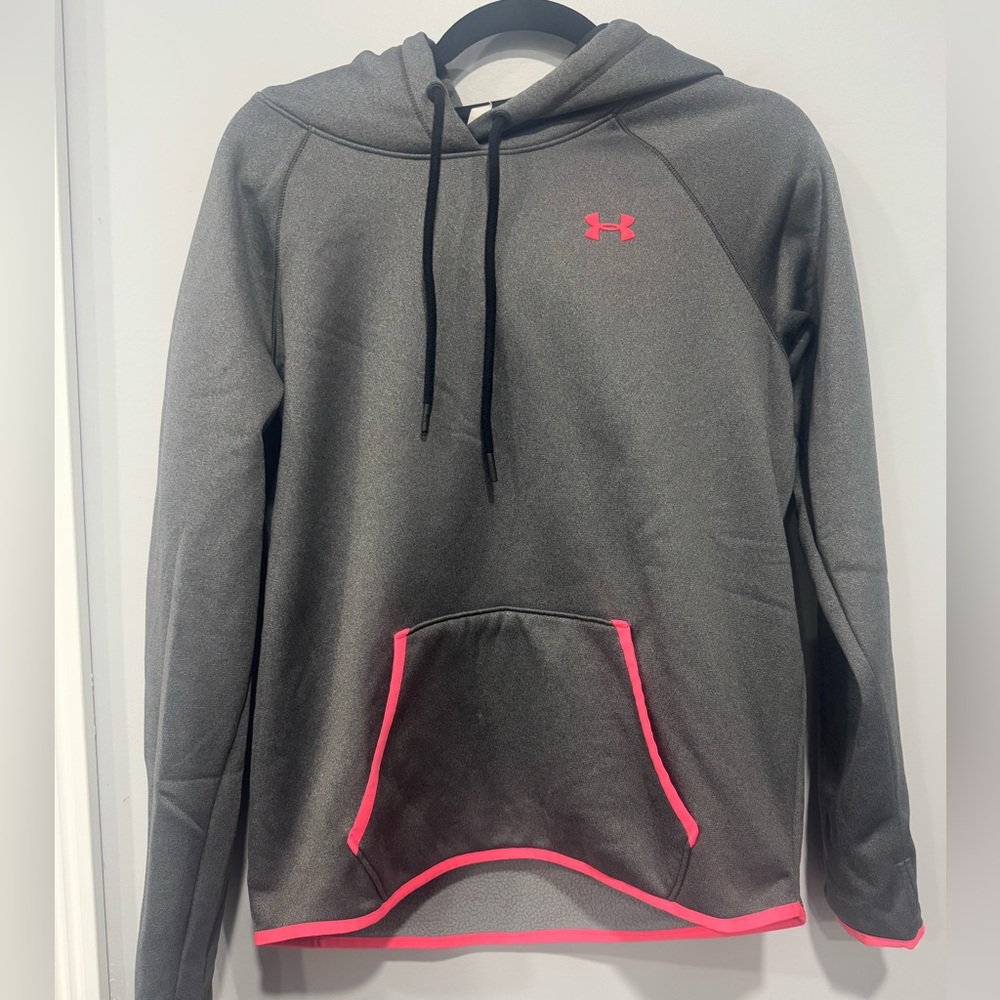 Under Armour Sweatshirt‎ Women's size M Loose Coldgear pullover fleece hoodie